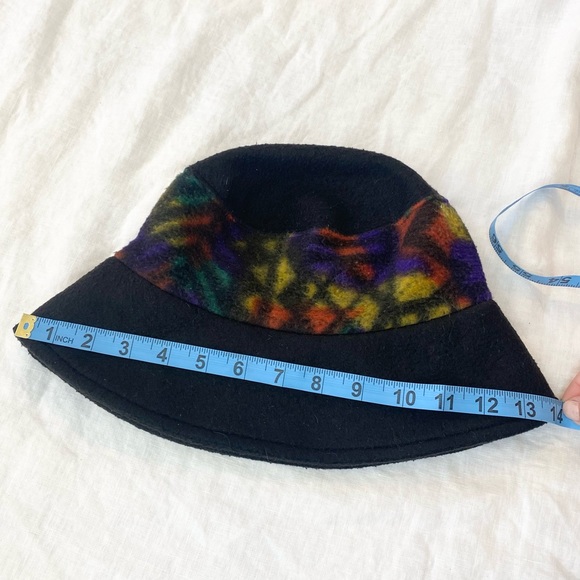 Vintage 90s Fleece Bucket Hat - Picture 11 of 14